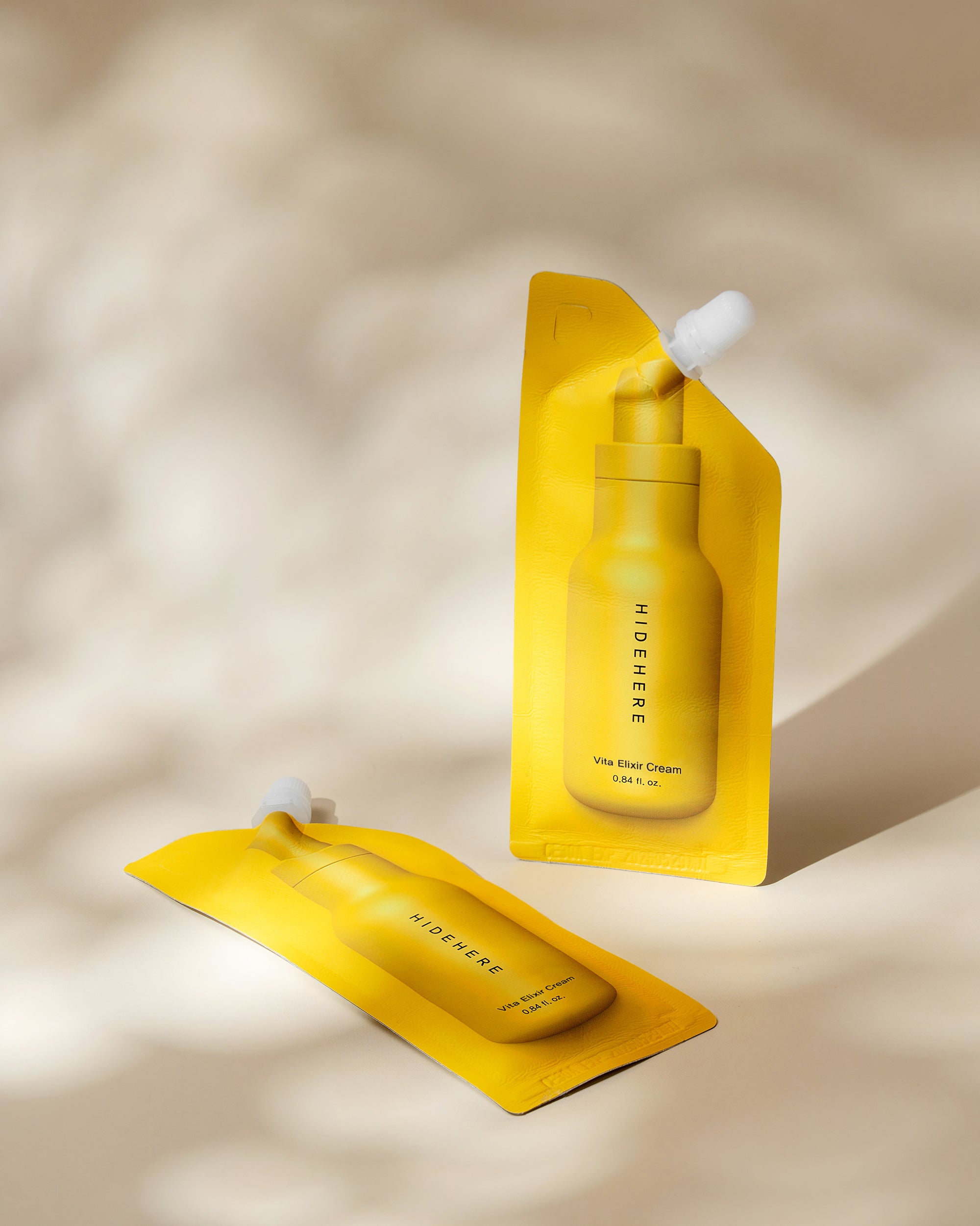 HIDEHERE Rozjaśniający krem do twarzy z witaminą C 25 ml #4