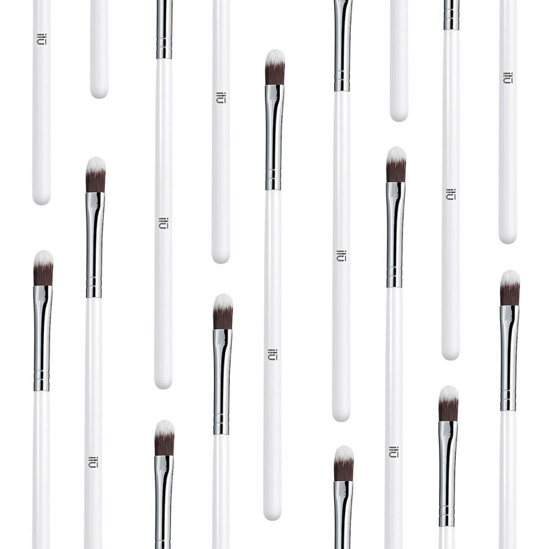 ilū 121 Pędzel do korektora #5