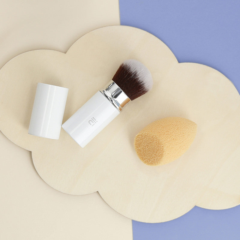 ilū 201 Einziehbar Kabuki Foundation Pinsel #4