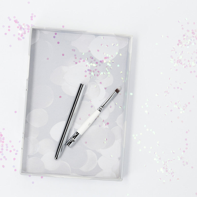 ilū 521 Štětec s uzavřeným uzávěrem pro make-up rtů #4